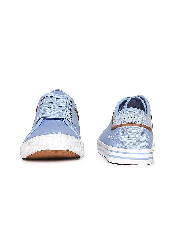 Aeropostale Striped Trim Canvas Sneakers