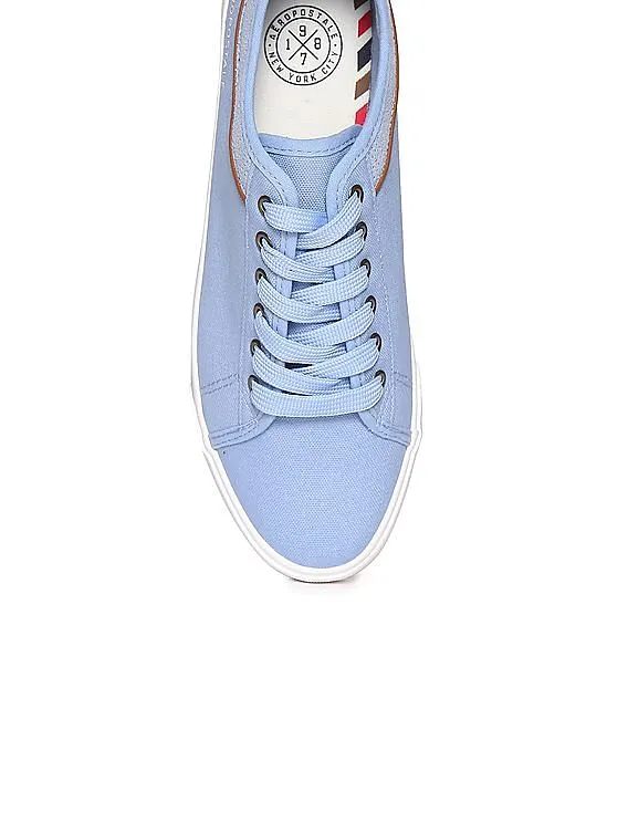 Aeropostale Striped Trim Canvas Sneakers