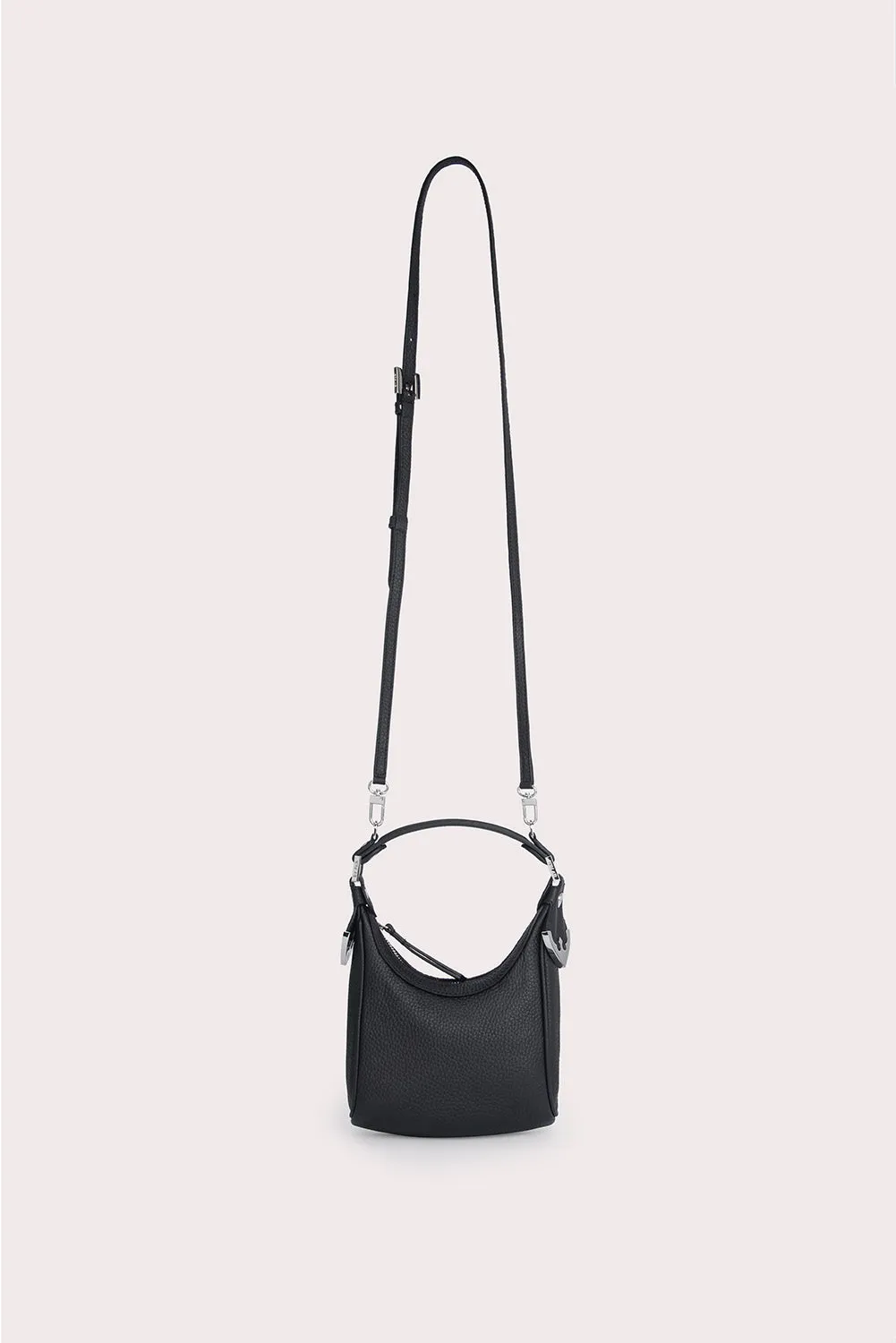 --Cosmo black flat grain leather bag-