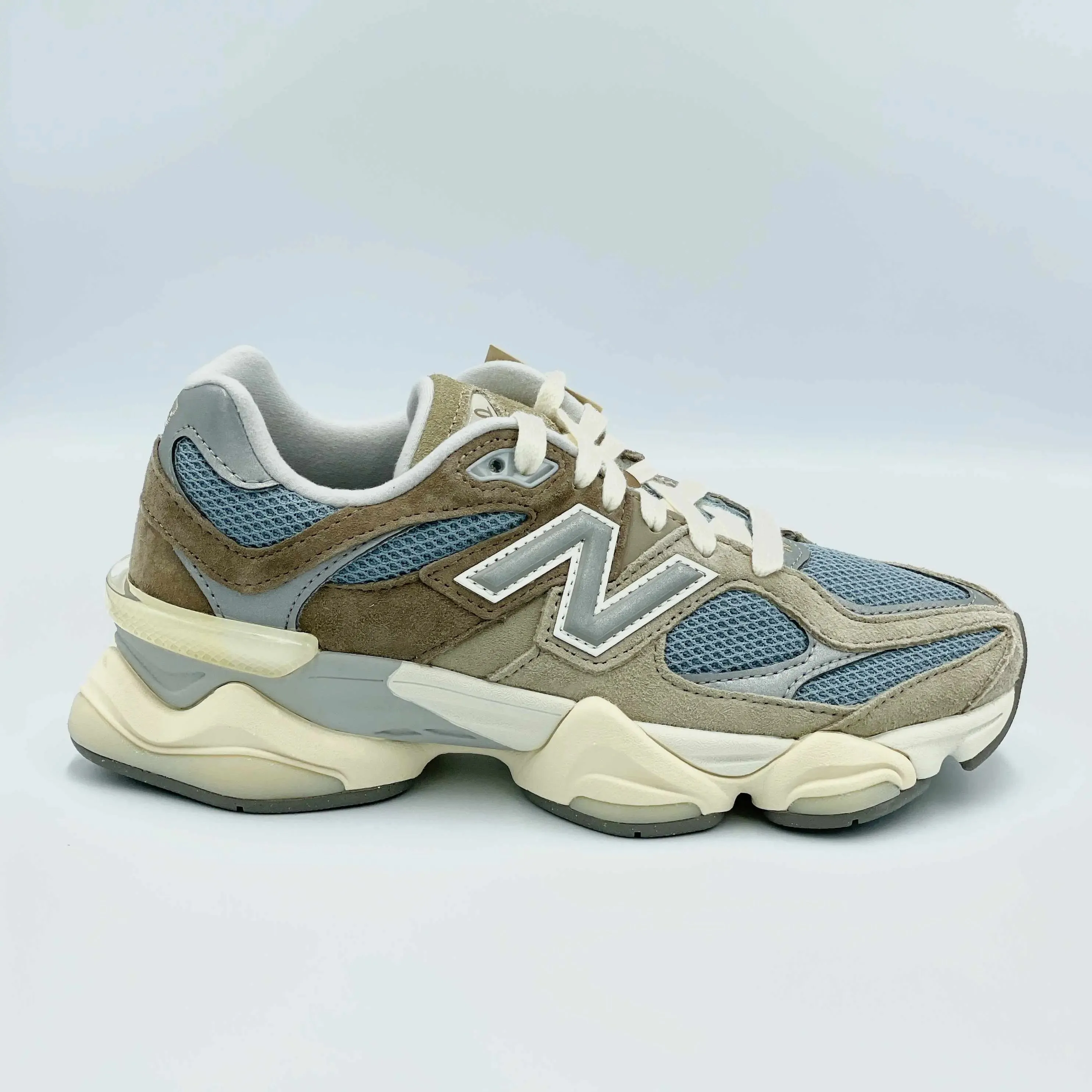 New Balance 9060 Mushroom