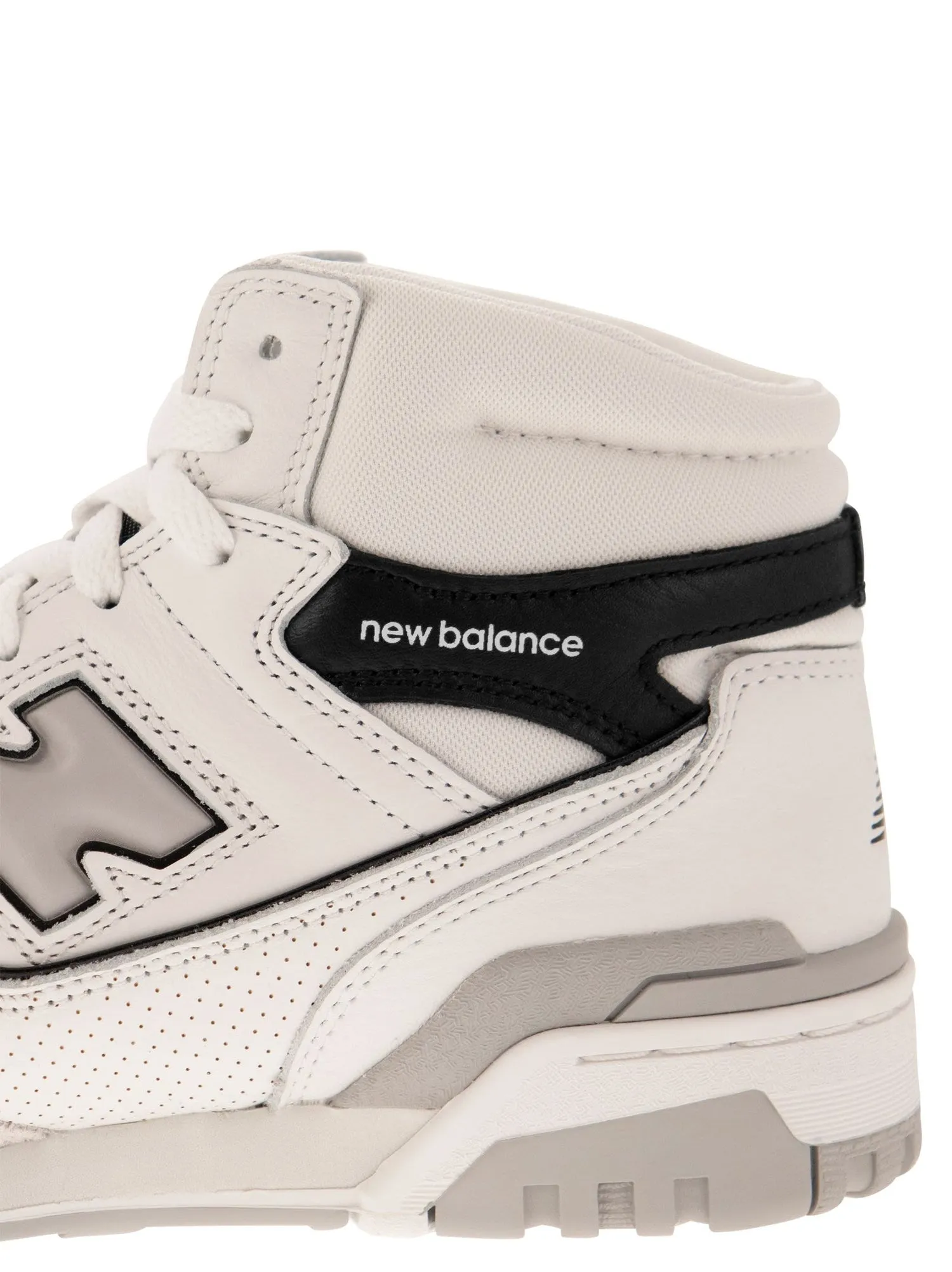 New Balance    New Balance Bb650 Sneakers