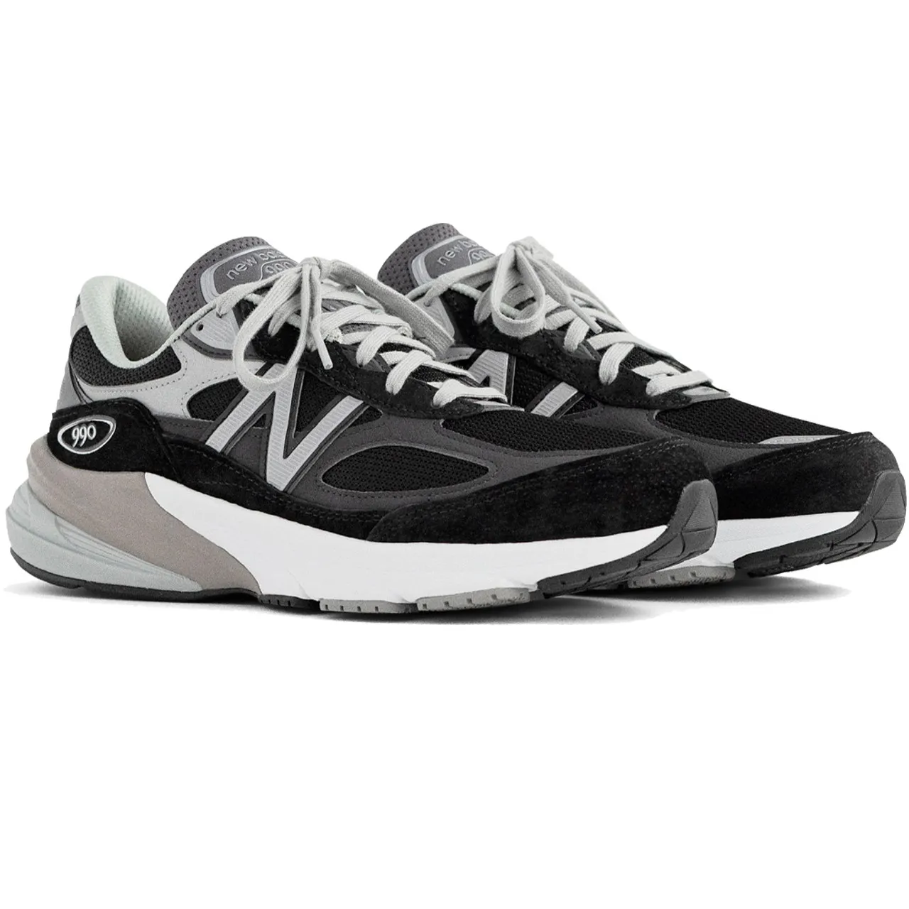 New Balance Women's Made in USA 990v6 - Black with White