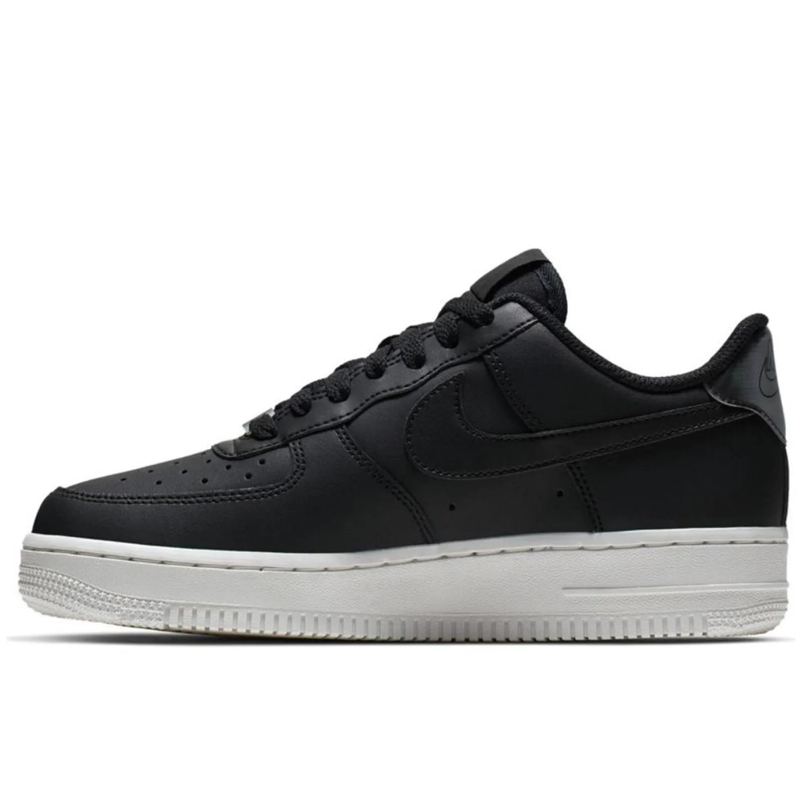 Nike Air Force 1 '07 Essential ''Black''