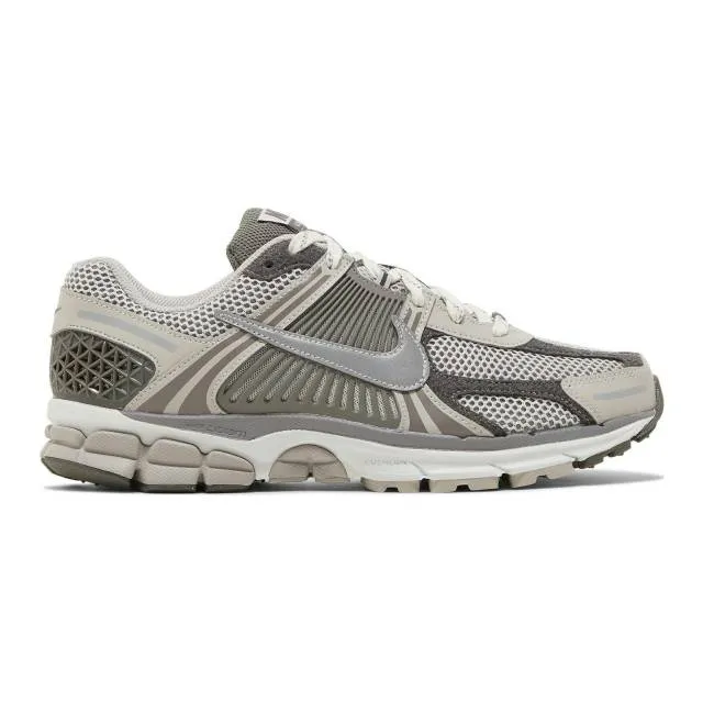 Nike air zoom vomero 5 (light iron ore/ grey/ light iron ore