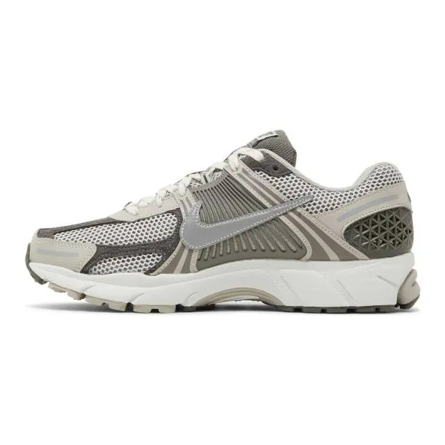 Nike air zoom vomero 5 (light iron ore/ grey/ light iron ore