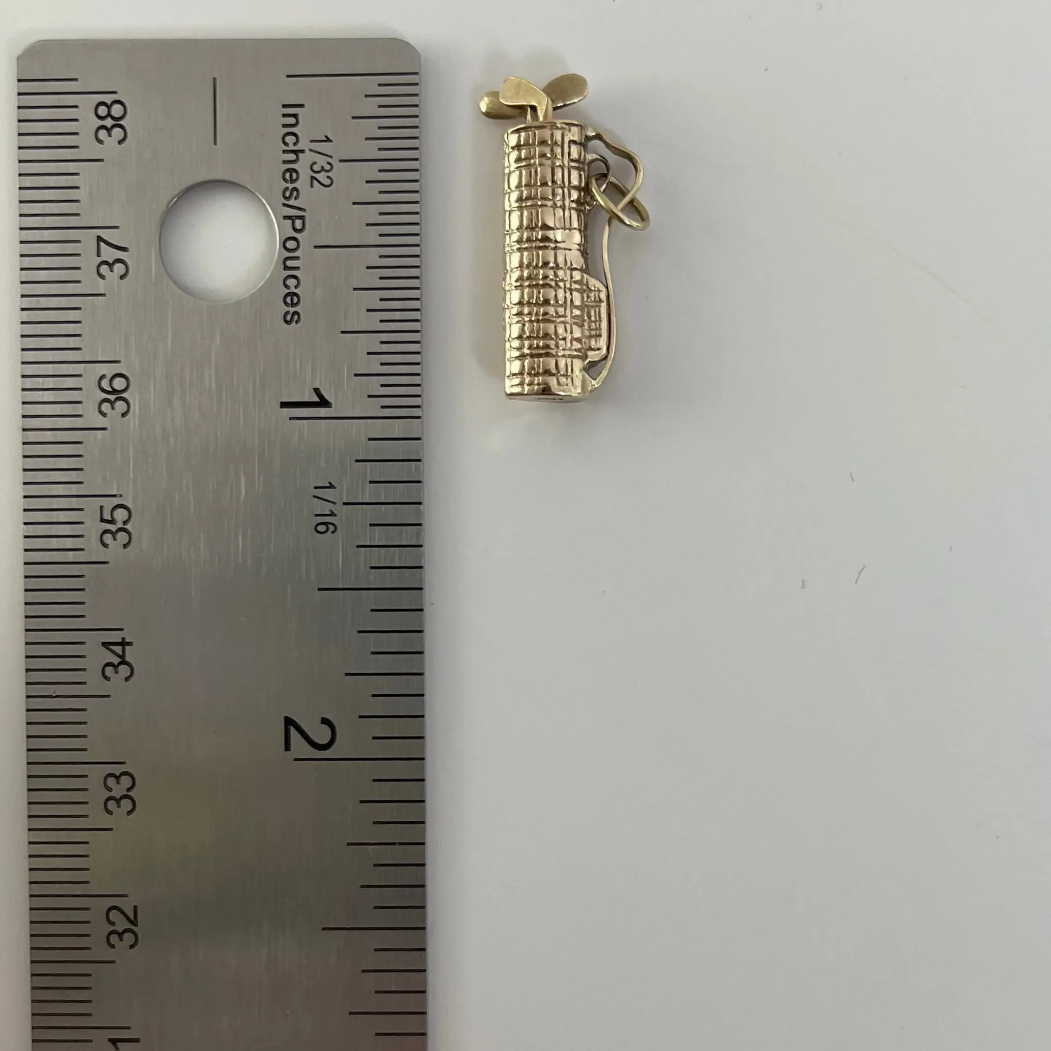 Vintage 14k Gold Golf Club and Bag Charm